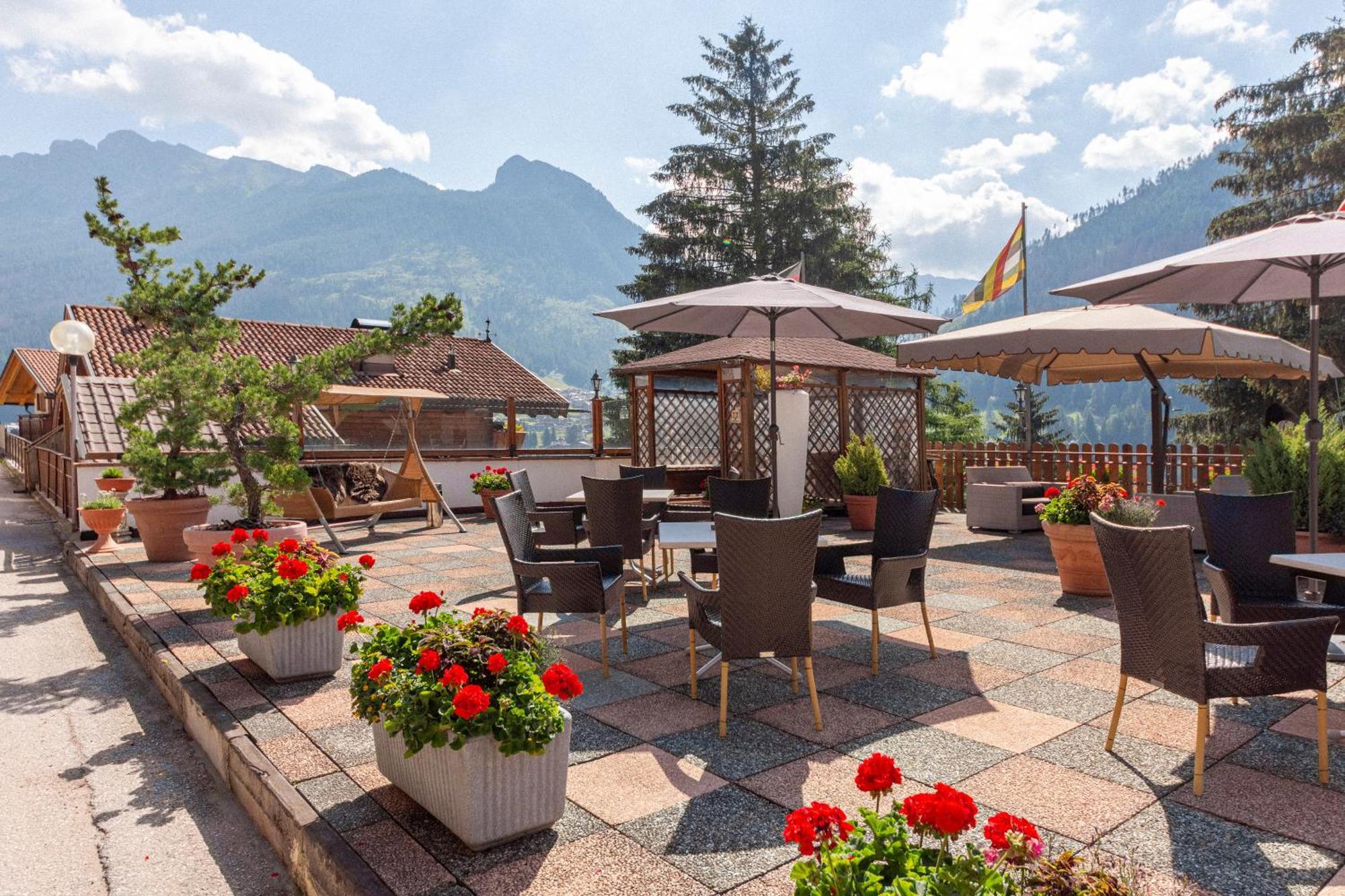 Monza Dolomites Hotel Moena Kültér fotó